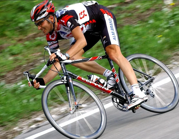 Carbon Fiber Wheel Bead Types - Clincher vs Tubular vs Tubeless Guide