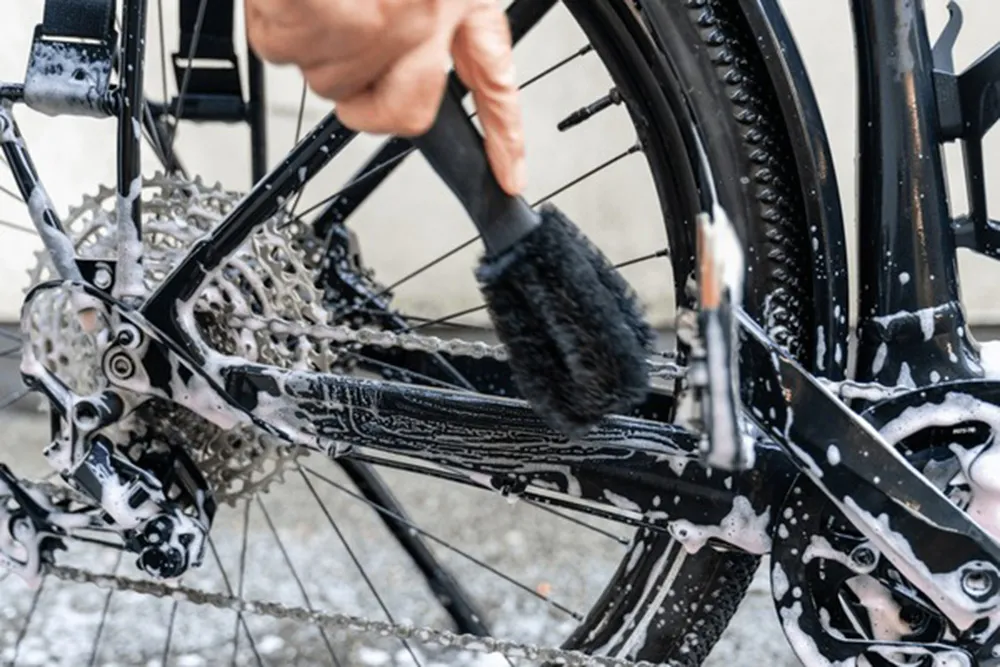 Drivetrain cleaning