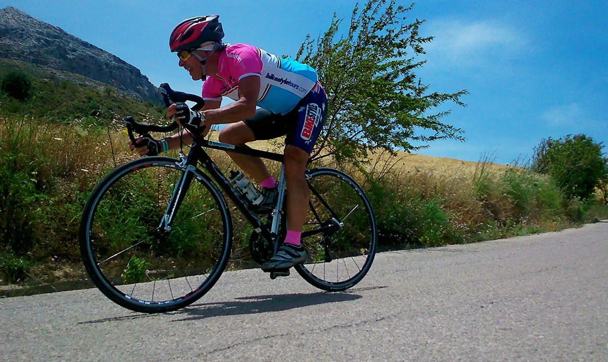 The Evolution of Wide-Tire Bicycle Wheels - History, Tech & Selection Guide